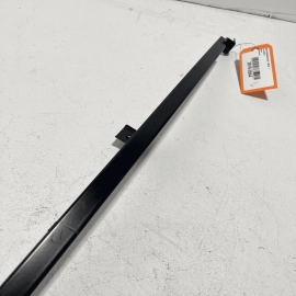 2016-2021 HONDA PILOT FRONT LEFT SIDE DOOR WINDOW QUARTER GLASS CHANNEL OEM