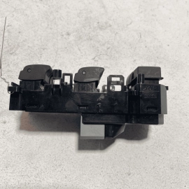 2016-2021 HONDA PILOT FRONT DRIVER DOOR POWER WINDOW MASTER SWITCH OEM 2016-2021 HONDA PILOT FRONT DRIVER DOOR POWER WINDOW MASTER SWITCH OEM