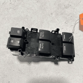 2016-2021 HONDA PILOT FRONT DRIVER DOOR POWER WINDOW MASTER SWITCH OEM 2016-2021 HONDA PILOT FRONT DRIVER DOOR POWER WINDOW MASTER SWITCH OEM