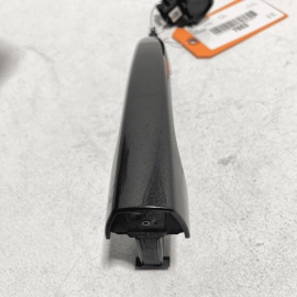 JEEP CHEROKEE 2014-2023 REAR PASSENGER SIDE DOOR EXTERIOR HANDLE & CAP OEM 
