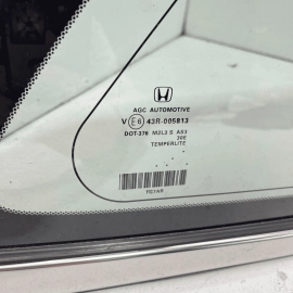 2016-2018 HONDA PILOT REAR RIGHT PASSENGER RH SIDE DOOR QUARTER GLASS WINDO