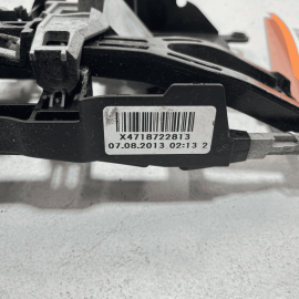 Front Right / Passenger Side Exterior Door Handle Bracket BMW 535 2010-2017