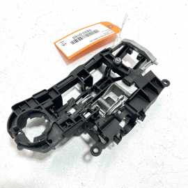 Front Right / Passenger Side Exterior Door Handle Bracket BMW 535 2010-2017