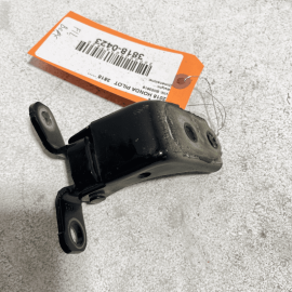 HONDA PILOT 2016-2021 FRONT LEFT DRIVER SIDE DOOR HINGE UPPER OEM = NH731P 