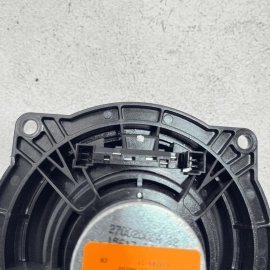 2011-2016 BMW 535i Front or rear Right Or Left Side Door Midtone Speakers O