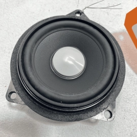 2011-2016 BMW 535i Front or rear Right Or Left Side Door Midtone Speakers O