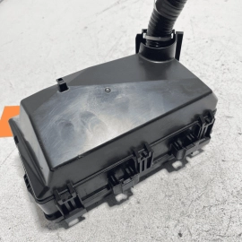 2017-2018 Honda Pilot 3.5L AWD Engine Power Junction Fuse Relay Block Box O
