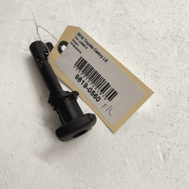 18-21 Toyota Camry Front Left or Right Headrest Guide Sleeve Lock OEM Black