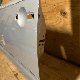 2005-2012 NISSAN XTERRA FRONTIER FRONT LEFT DRIVER DOOR SHELL SILVER OEM 