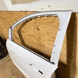 2013-2019 FORD ESCAPE FRONT LEFT DRIVER SIDE DOOR