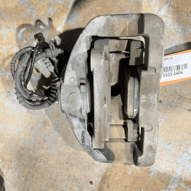 2011 - 2016 BMW 535i FRONT LEFT DRIVER SIDE BRAKE CALIPER ASSEMBLY OEM