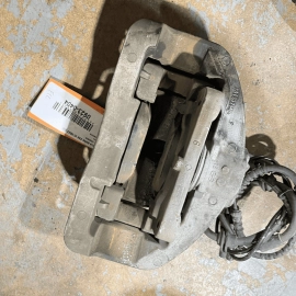 2011 - 2016 BMW 535i FRONT LEFT DRIVER SIDE BRAKE CALIPER ASSEMBLY OEM