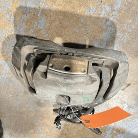 2011 - 2016 BMW 535i FRONT LEFT DRIVER SIDE BRAKE CALIPER ASSEMBLY OEM