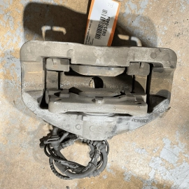 2011 - 2016 BMW 535i FRONT LEFT DRIVER SIDE BRAKE CALIPER ASSEMBLY OEM