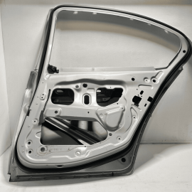 2011 - 2016 BMW 535i F10 REAR RIGHT PASSENGER SIDE DOOR SHELL PANEL OEM *A8