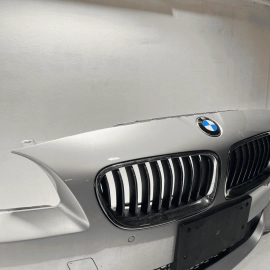 2014 – 2016 BMW 535i F10 M-SPORT FRONT BUMPER COVER WITH FOG LAMPS OEM *A83
