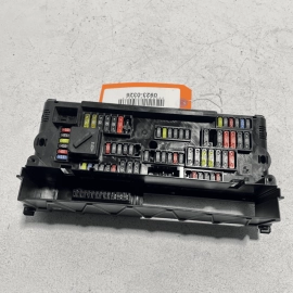 2012-2016 BMW 535XI 528XI F10 Power Distribution Fuse Relay Box Module Unit