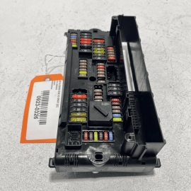 2012-2016 BMW 535XI 528XI F10 Power Distribution Fuse Relay Box Module Unit