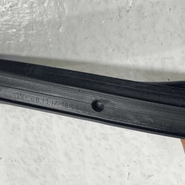 2013-2019 FORD ESCAPE FRONT RIGHT PASSENGER DOOR WEATHERSTRIP RUBBER SEAL O