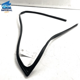 15-20 ACURA TLX FRONT RIGHT DOOR WINDOW GLASS RUN CHANNEL OEM