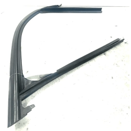 2016-2018 BMW 340 XI F30 F31 Window Guide Seal Gasket Right Front Door OEM