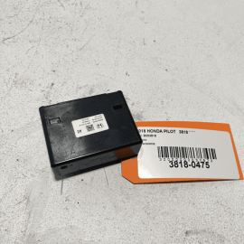 HONDA PILOT EX-L 2016-2018 MEDIA HUB CONTROL MODULE UNIT OEM