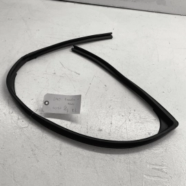 2007-16 GMC Acadia Rear Left Driver Door Window Outer Weatherstrip 20939317