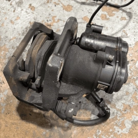 2011 - 2016 BMW 535i REAR RIGHT PASSENGER SIDE BRAKE CALIPER ASSEMBLY OEM