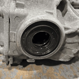 2011 - 2016 BMW 535i F10 3.0L xDRIVE REAR AXLE DIFFERENTIAL CARRIER ASSEMBL