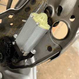 2017-2021 HONDA PILOT FRONT RIGHT SEAT PASSENGER FRAME TRACK RAIL & MOTORS 