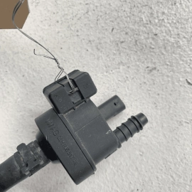 VOLKSWAGEN JETTA GLI 2019 - 2021 2.0L Vapor Canister Purge Solenoid W/ Hose VOLKSWAGEN JETTA GLI 2019 - 2021 2.0L Vapor Canister Purge Solenoid W/ Hose