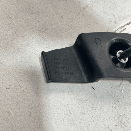 11-17 VW Volkswagen Touareg Spare Tire Wheel Retainer Holder Bolt Bracket O