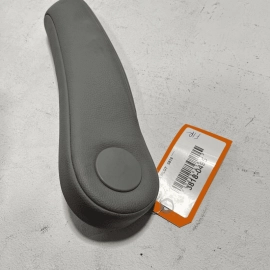 2016-2018 HONDA PILOT FRONT RIGHT PASSENGER SIDE SEAT ARMREST ARM REST GRAY