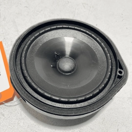 2016-2021 HONDA PILOT REAR PASSENGER SIDE DOOR PANEL AUDIO SOUND SPEAKER OE