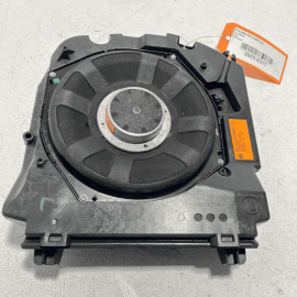 BMW 535XI 2011-2016 F10 FRONT LEFT DRIVER SIDE CENTRAL SUBWOOFER SPEAKER OE