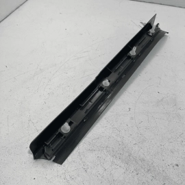 2007-13 MERCEDES S-CLASS FRONT RIGHT DOOR SILL SCUFF PLATE BASE TRIM BRACKE