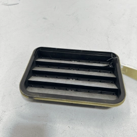 2010-2016 PORSCHE PANAMERA REAR RIGHT AIR DRAFTER PRESSURE VENT GRILLE OEM