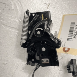 2017-2021 BMW M240Xi LEFT DRIVER HOOD SAFETY CATCH LATCH LOCK OEM