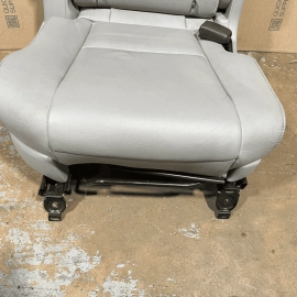 2016-2021 HONDA PILOT REAR 2ND ROW RIGHT PASSENGER SIDE SEAT COMPLETE OEM