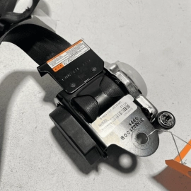 2016-2018 HONDA PILOT FRONT LEFT DRIVER SIDE SEAT BELT RETRACTOR OEM