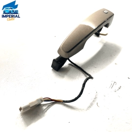 GMC TERRAIN 2018 - 2023 FRONT PASSENGER SIDE EXTERIOR DOOR HANDLE OEM BROWN