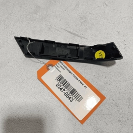 2016-22 VOLKSWAGEN PASSAT FRONT RICHT PASSENGER DOOR PANEL HANDLE TRIM COVE