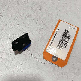 2016 - 2021 VOLKSWAGEN PASSAT REAR PASSENGER SIDE DOOR LOCK UNLOCK SWITCH O