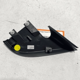 VOLKSWAGEN PASSAT 2012 - 2022 FRONT PASSENGER SIDE DOOR TRIM CORNER COVER O VOLKSWAGEN PASSAT 2012 - 2022 FRONT PASSENGER SIDE DOOR TRIM CORNER COVER O