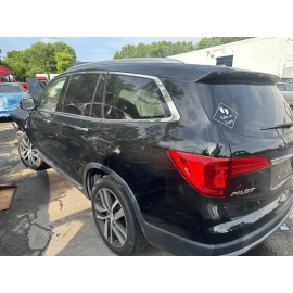 2016 - 2021 HONDA PILOT REAR DRIVER C PILLAR UPPER QUARTER PANEL TRIM COVER 2016 - 2021 HONDA PILOT REAR DRIVER C PILLAR UPPER QUARTER PANEL TRIM COVER