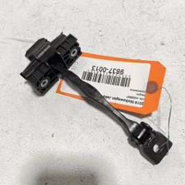 2019-23 VOLKSWAGEN JETTA FRONT LEFT OR RIGHT HINGE CHECK STRAP STOP STOPPER