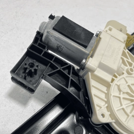 2011-2016 BMW 528i F10 REAR RIGHT PASSENGER SIDE WINDOW REGULATOR MOTOR OEM