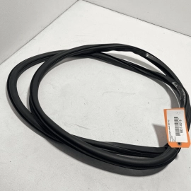VOLKSWAGEN JETTA 2019-2023 FRONT DRIVER SIDE DOOR BODY WEATHERSTRIP SEAL OE