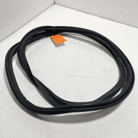 VOLKSWAGEN PASSAT 2012-2022 TRUNK DECK LID WEATHERSTRIP SEAL OEM VOLKSWAGEN PASSAT 2012-2022 TRUNK DECK LID WEATHERSTRIP SEAL OEM