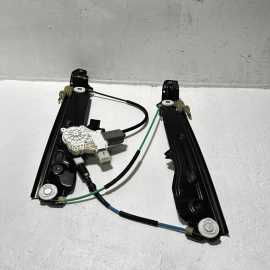 2011-2016 BMW 528i F10 FRONT RIGHT SIDE DOOR WINDOW REGULATOR W/ MOTOR OEM